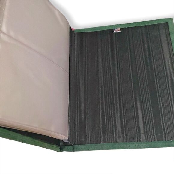 Disney Feature Animation Cast Exclusive Limited Release Photo Album - Picture 5 of 7